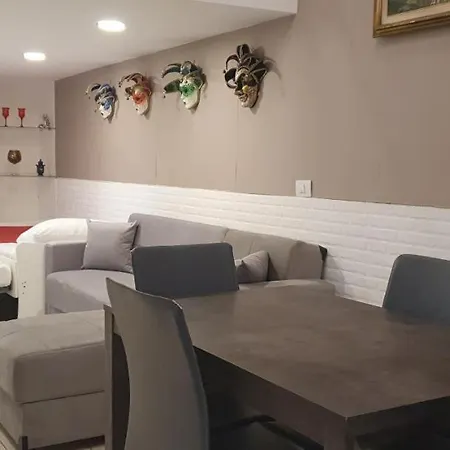 Olina Apartament Neapol